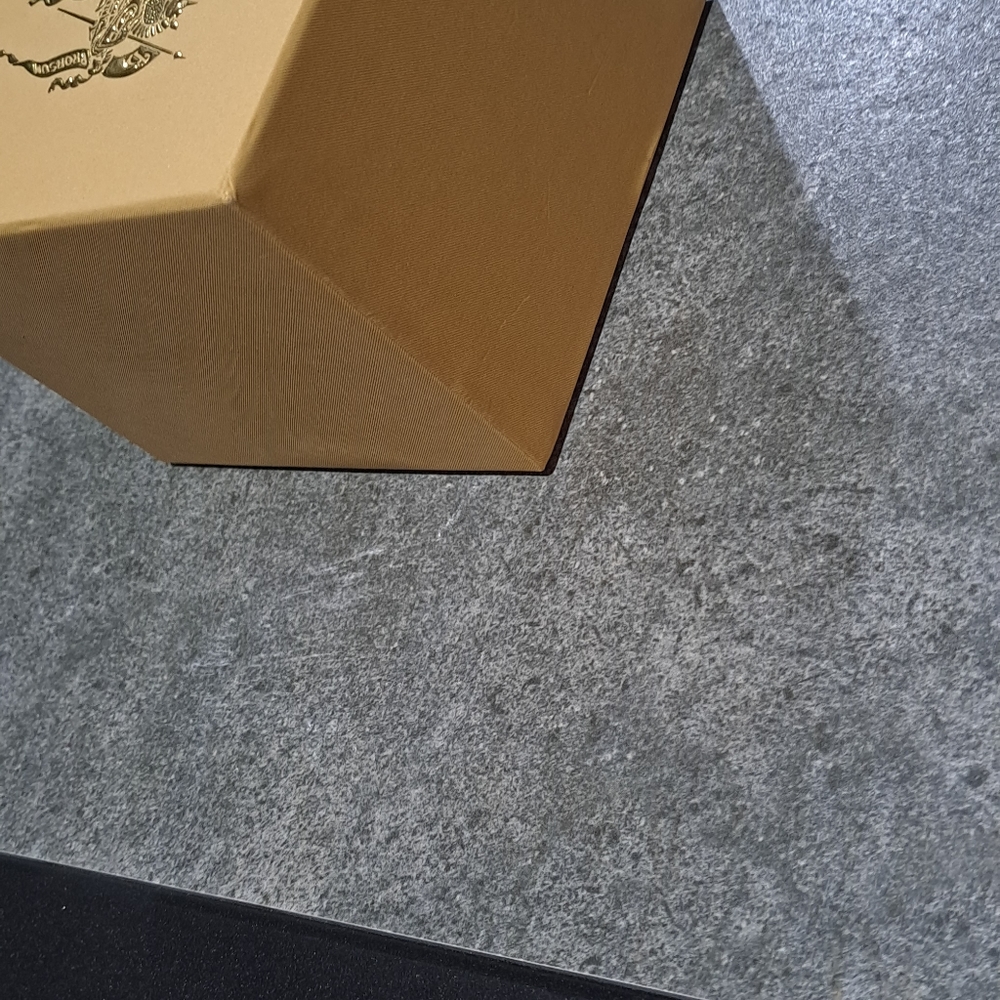 Burberry Watch Box Case - Picture 3 of 9